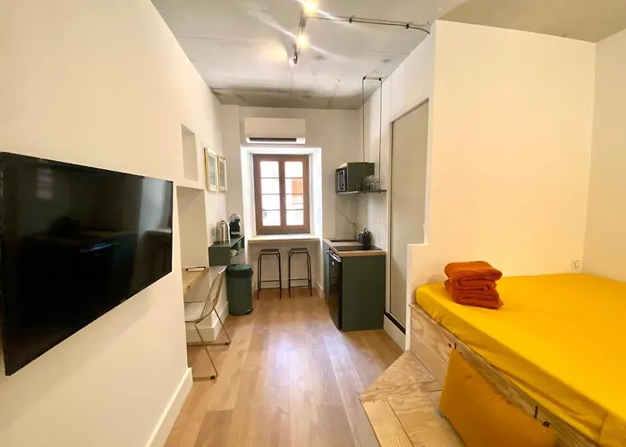 D'architecte Centre Historique Ajaccio (Corsica)